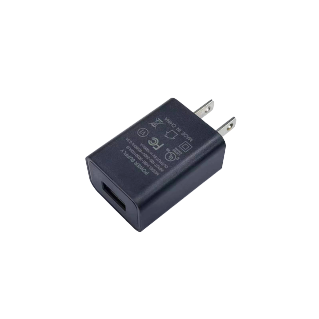 18W PD / QC3.0 charger with CE/ETL/CETL/ROHS 